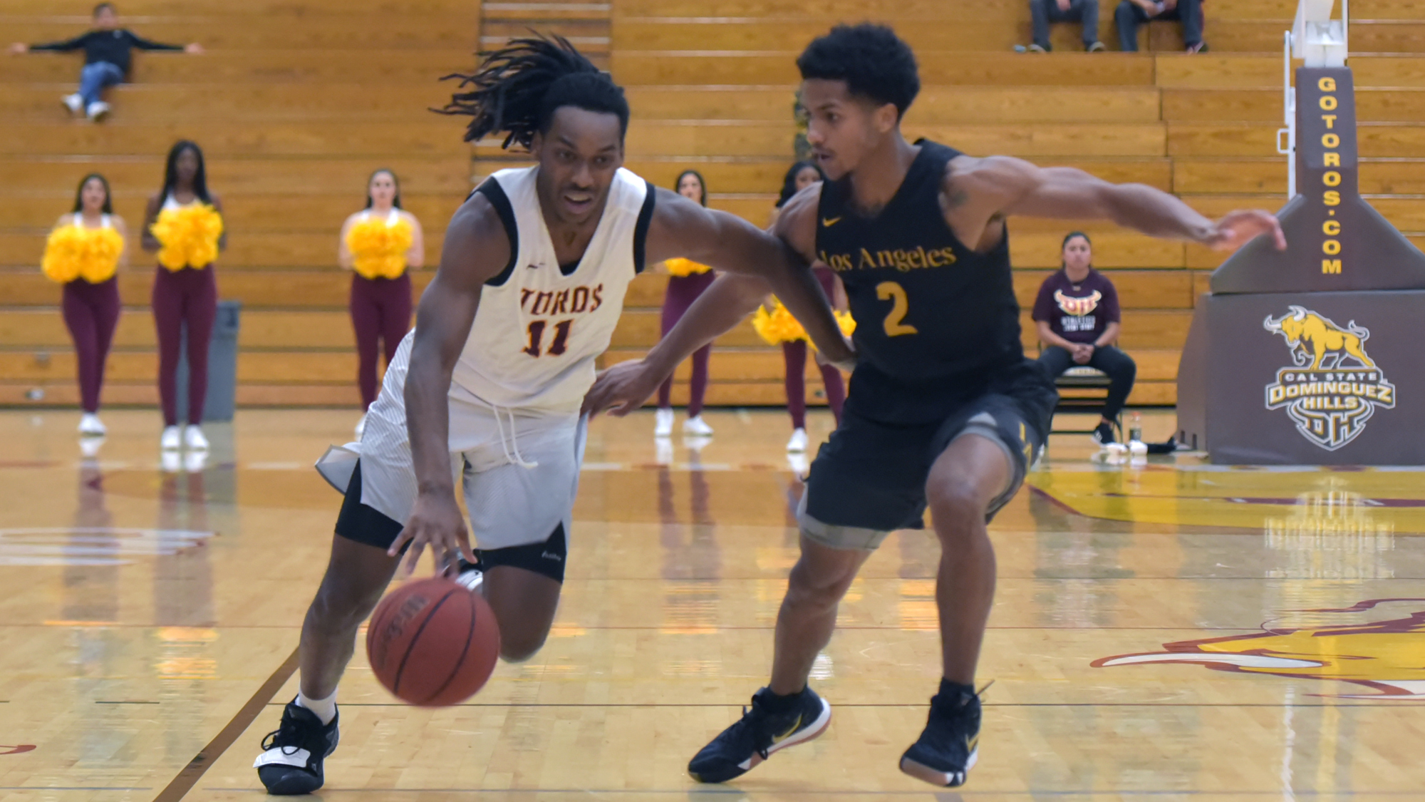 Men’s Basketball Suffers Loss to Golden Eagles in Homecoming Game