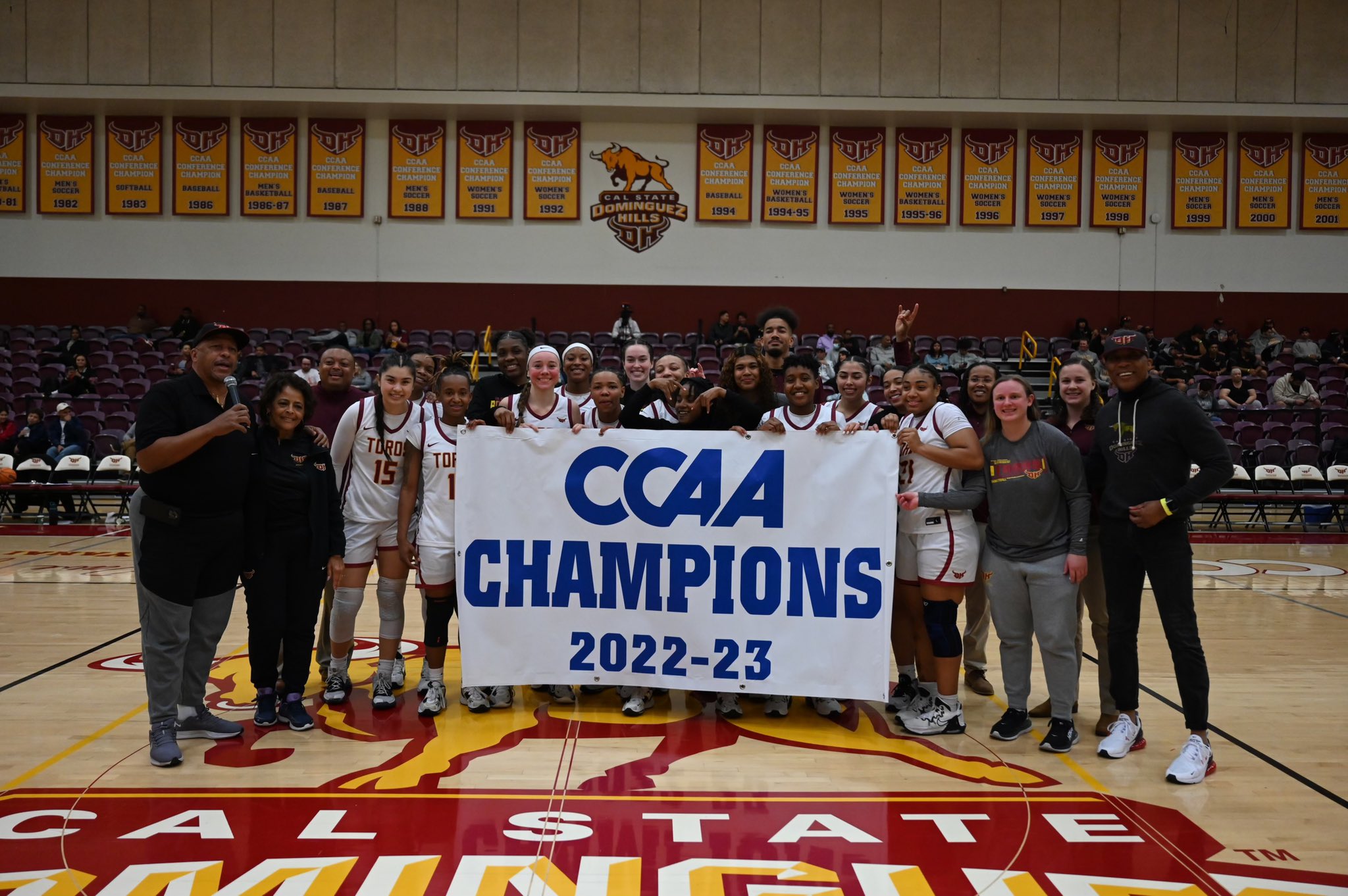 CHAMPIONS: Toros Women’s Basketball